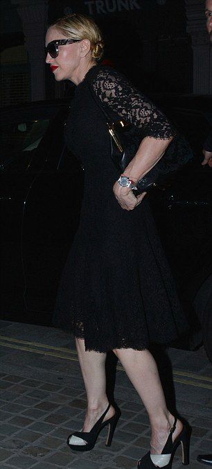 20140720-pictures-madonna-chiltern-firehouse-london-04