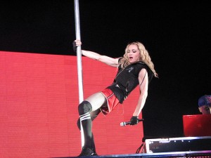 Madonna Direk Dansı Öğreniyor