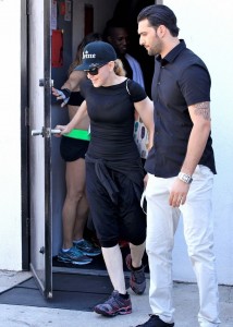 Madonna dün Los Angeles'ta görüntülendi. 30.06.2014-picture-04