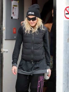 madonna-out-and-about-los-angeles-15